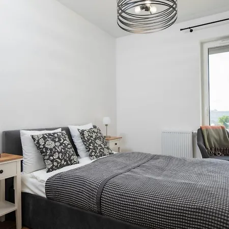 Apartman Old Town - Air Con & Parking - By Rentujemy *