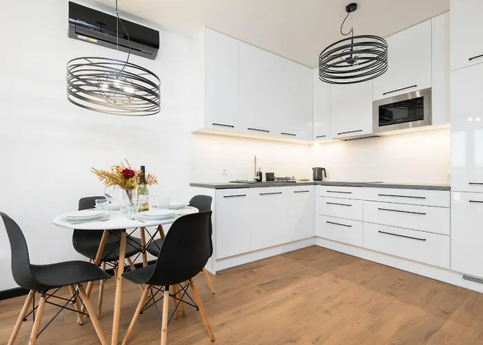 아파트 Old Town - Air Con & Parking - By Rentujemy